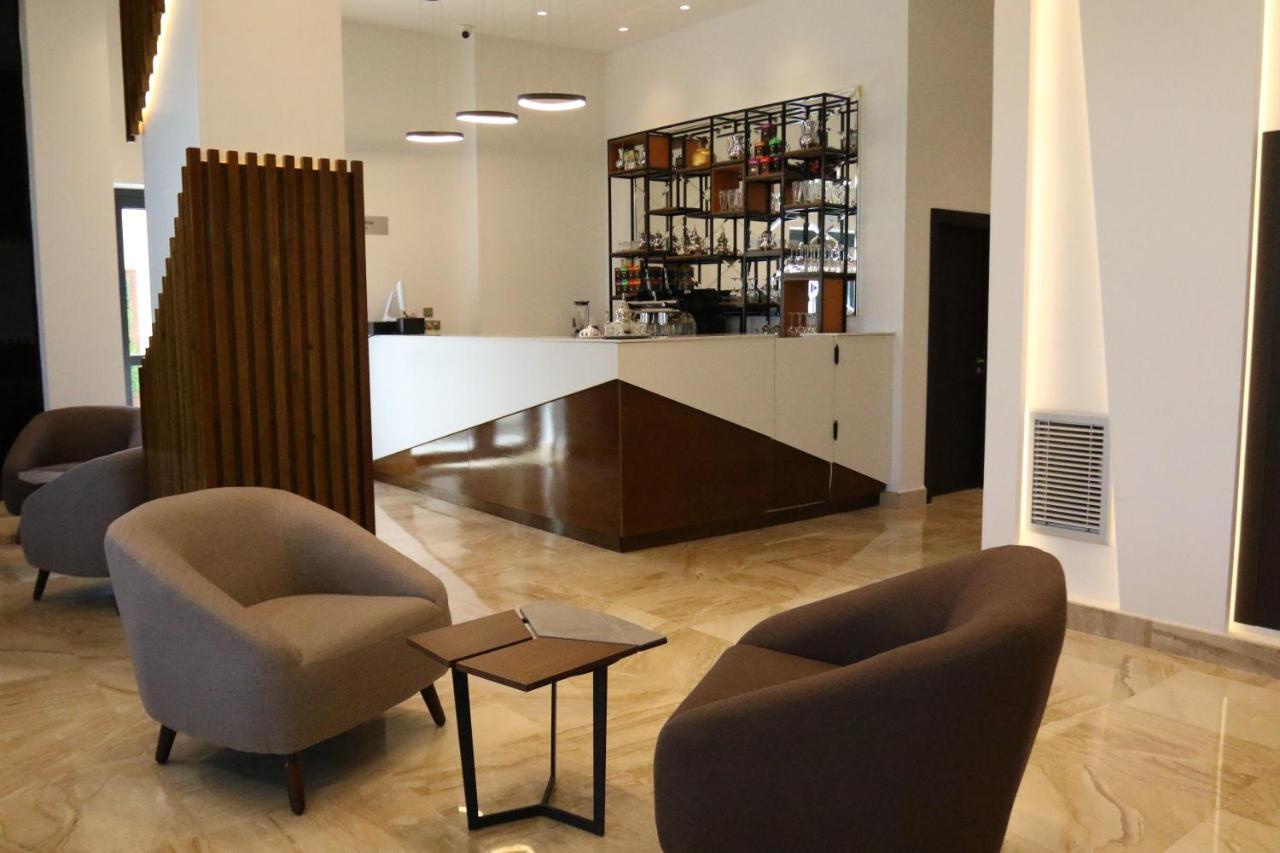 Hotel Bay Diab Bab-Ezzouar Bagian luar foto
